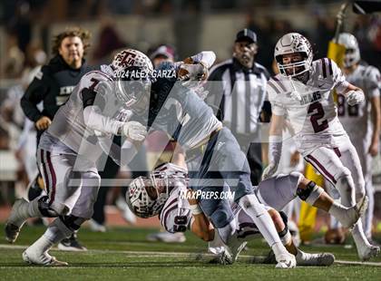 Thumbnail 2 in Steele vs. Pharr-San Juan-Alamo (UIL 6A Area Playoff) photogallery.