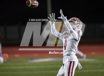 Thumbnail 2 in Steele vs. Pharr-San Juan-Alamo (UIL 6A Area Playoff) photogallery.