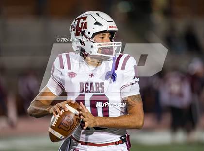 Thumbnail 2 in Steele vs. Pharr-San Juan-Alamo (UIL 6A Area Playoff) photogallery.