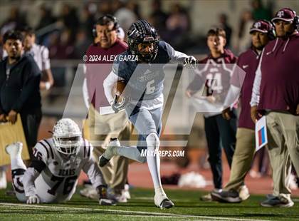 Thumbnail 3 in Steele vs. Pharr-San Juan-Alamo (UIL 6A Area Playoff) photogallery.