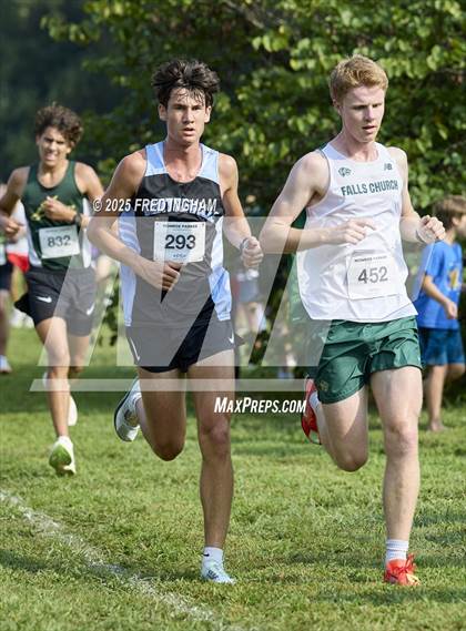 Thumbnail 3 in Monroe Parker Invitational 2025 photogallery.