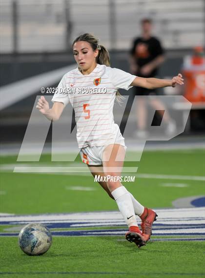 Thumbnail 2 in Corona del Sol vs. Pinnacle (AIA 6A Semifinal) photogallery.