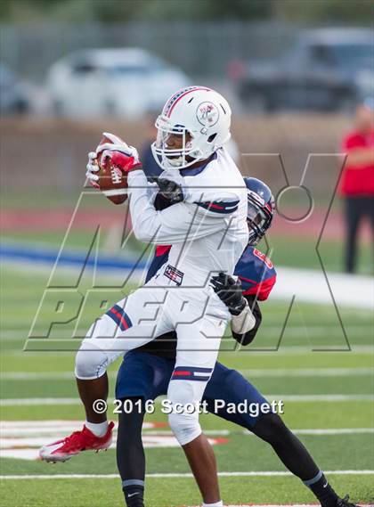 Thumbnail 2 in King @ Great Oak  photogallery.