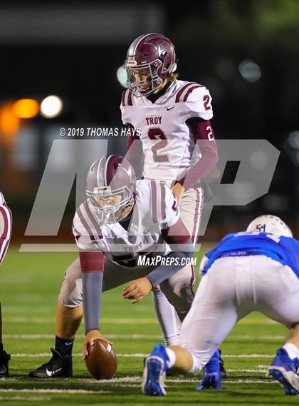 Thumbnail 2 in Troy vs. Crockett (UIL 3A Division 1 Region 3 Area Playoff) photogallery.