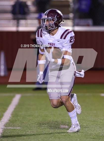 Thumbnail 3 in Troy vs. Crockett (UIL 3A Division 1 Region 3 Area Playoff) photogallery.