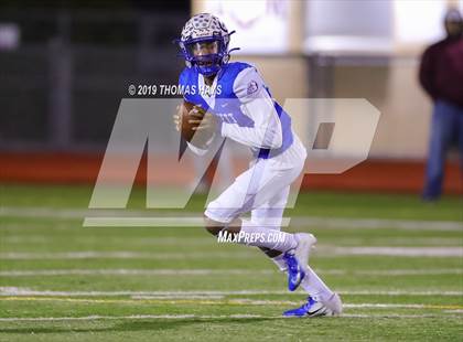 Thumbnail 1 in Troy vs. Crockett (UIL 3A Division 1 Region 3 Area Playoff) photogallery.