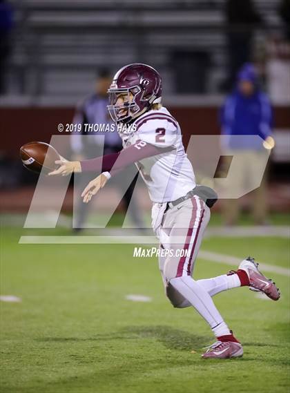 Thumbnail 1 in Troy vs. Crockett (UIL 3A Division 1 Region 3 Area Playoff) photogallery.