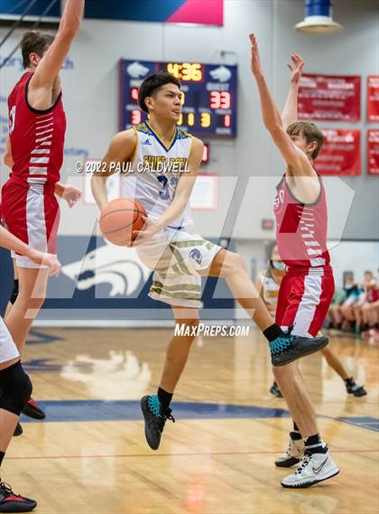 Thumbnail 1 in Chief Leschi vs Toledo (WIAA 2B District Playoff) photogallery.