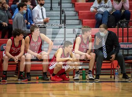 Thumbnail 3 in Chief Leschi vs Toledo (WIAA 2B District Playoff) photogallery.