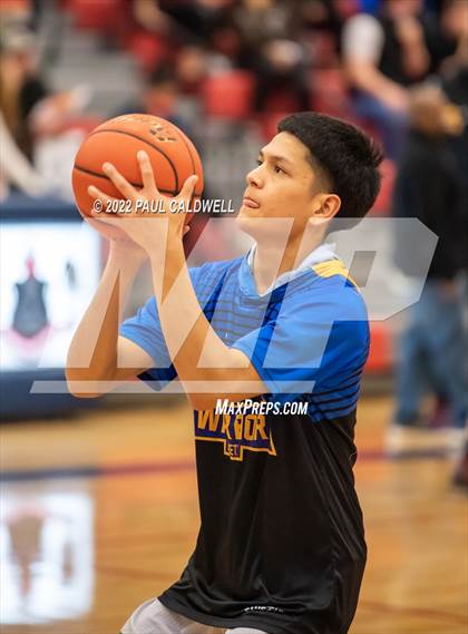 Thumbnail 3 in Chief Leschi vs Toledo (WIAA 2B District Playoff) photogallery.