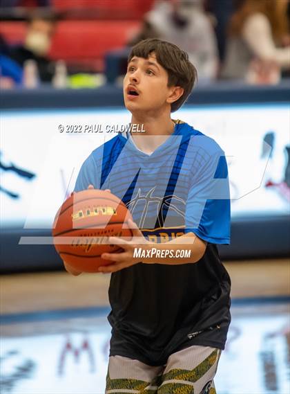 Thumbnail 1 in Chief Leschi vs Toledo (WIAA 2B District Playoff) photogallery.