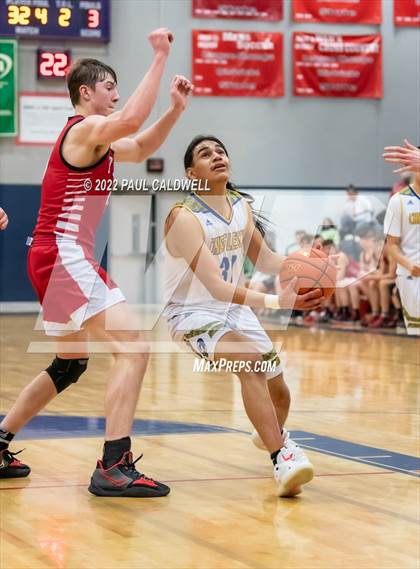 Thumbnail 3 in Chief Leschi vs Toledo (WIAA 2B District Playoff) photogallery.