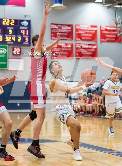 Thumbnail 1 in Chief Leschi vs Toledo (WIAA 2B District Playoff) photogallery.