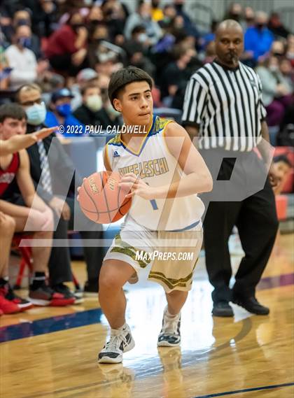 Thumbnail 3 in Chief Leschi vs Toledo (WIAA 2B District Playoff) photogallery.
