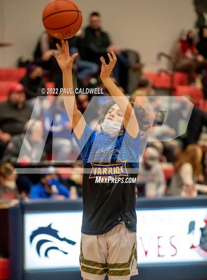 Thumbnail 3 in Chief Leschi vs Toledo (WIAA 2B District Playoff) photogallery.