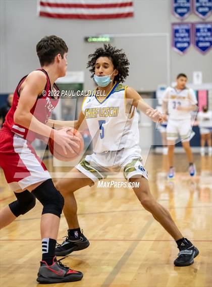 Thumbnail 1 in Chief Leschi vs Toledo (WIAA 2B District Playoff) photogallery.