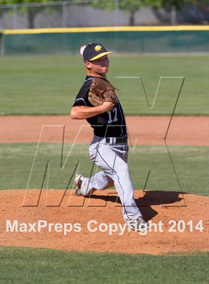 Thumbnail 3 in Del Oro @ Granite Bay photogallery.