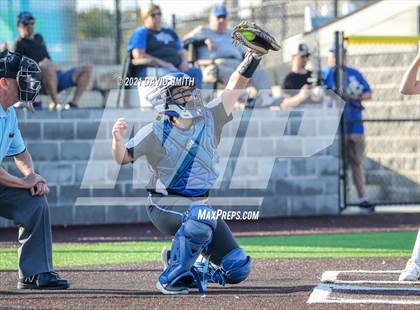 Thumbnail 1 in Liberty North vs Central - MSHSAA District Championship photogallery.