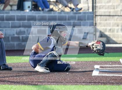 Thumbnail 1 in Liberty North vs Central - MSHSAA District Championship photogallery.