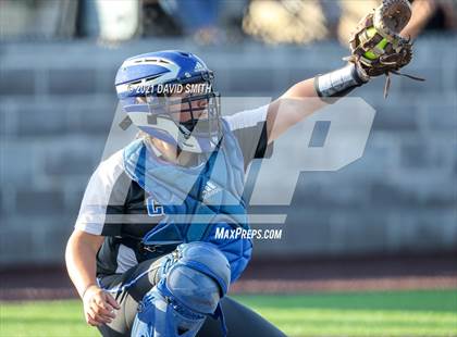 Thumbnail 2 in Liberty North vs Central - MSHSAA District Championship photogallery.