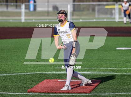 Thumbnail 1 in Liberty North vs Central - MSHSAA District Championship photogallery.
