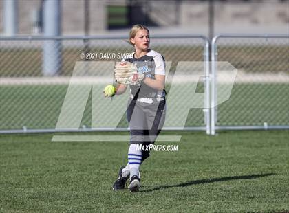 Thumbnail 1 in Liberty North vs Central - MSHSAA District Championship photogallery.