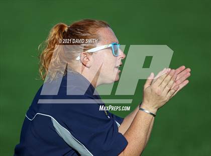 Thumbnail 2 in Liberty North vs Central - MSHSAA District Championship photogallery.