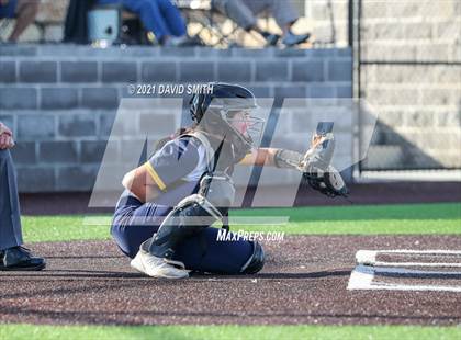 Thumbnail 3 in Liberty North vs Central - MSHSAA District Championship photogallery.