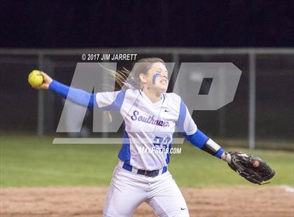 Thumbnail 2 in Strayhorn @ Southaven photogallery.