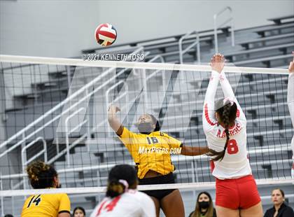 Thumbnail 2 in Brennan vs. Taft photogallery.