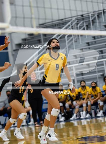 Thumbnail 1 in Brennan vs. Taft photogallery.