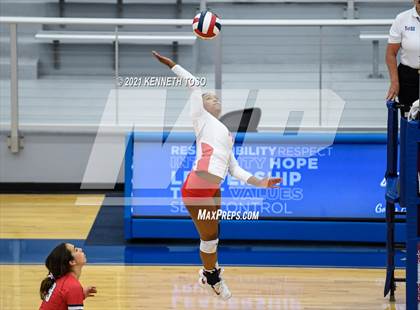 Thumbnail 3 in Brennan vs. Taft photogallery.