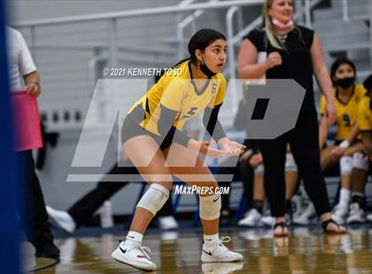 Thumbnail 1 in Brennan vs. Taft photogallery.