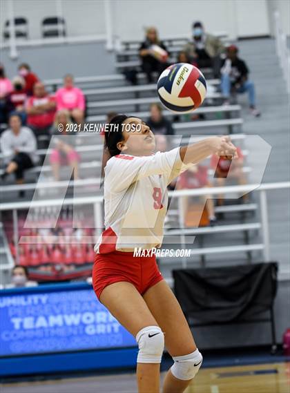Thumbnail 3 in Brennan vs. Taft photogallery.