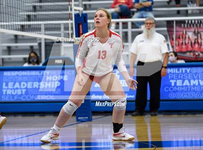 Thumbnail 1 in Brennan vs. Taft photogallery.