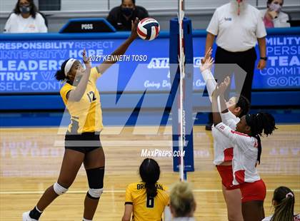 Thumbnail 1 in Brennan vs. Taft photogallery.