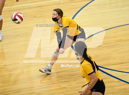 Thumbnail 1 in Brennan vs. Taft photogallery.