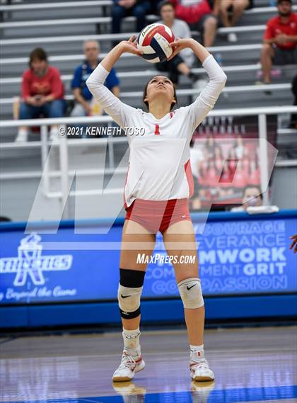 Thumbnail 2 in Brennan vs. Taft photogallery.