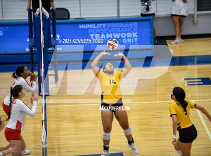 Thumbnail 1 in Brennan vs. Taft photogallery.