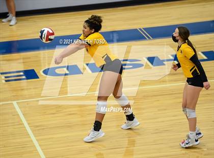 Thumbnail 2 in Brennan vs. Taft photogallery.