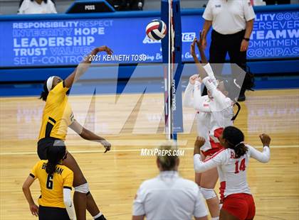 Thumbnail 1 in Brennan vs. Taft photogallery.