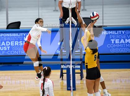 Thumbnail 1 in Brennan vs. Taft photogallery.
