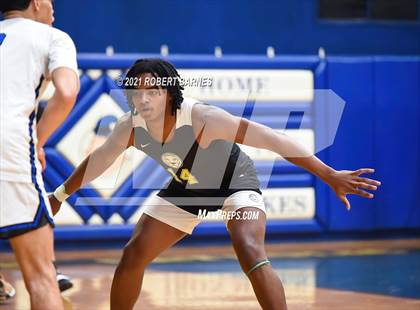 Thumbnail 2 in Roselle Catholic @ Trenton Catholic Academy photogallery.