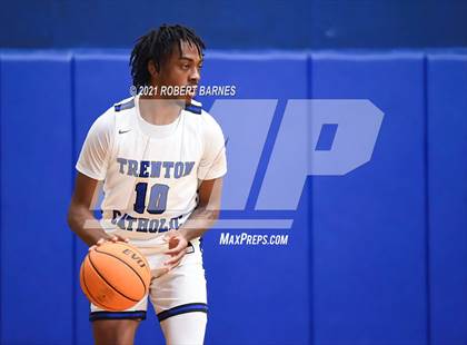 Thumbnail 3 in Roselle Catholic @ Trenton Catholic Academy photogallery.