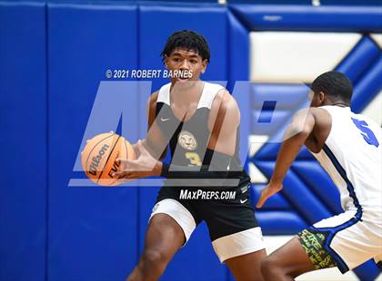 Thumbnail 2 in Roselle Catholic @ Trenton Catholic Academy photogallery.