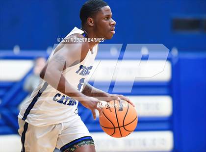 Thumbnail 2 in Roselle Catholic @ Trenton Catholic Academy photogallery.