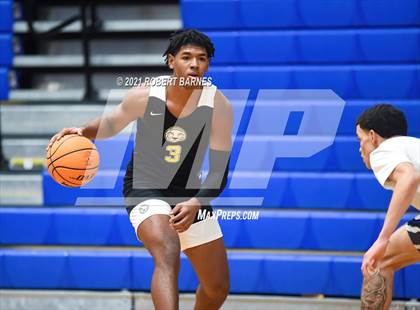 Thumbnail 2 in Roselle Catholic @ Trenton Catholic Academy photogallery.