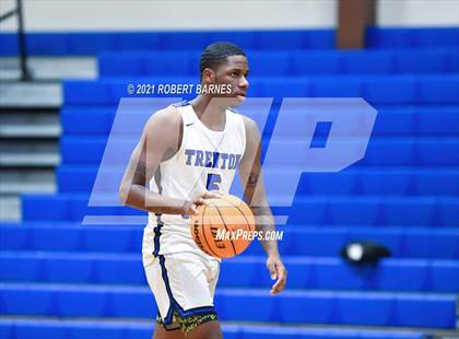 Thumbnail 1 in Roselle Catholic @ Trenton Catholic Academy photogallery.