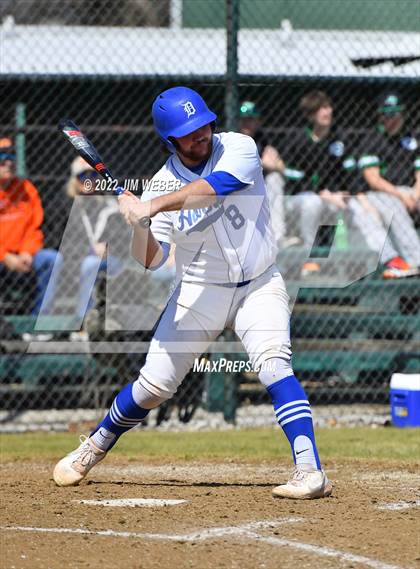 Thumbnail 3 in Canadian vs Depew photogallery.