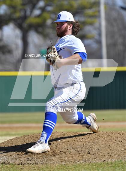 Thumbnail 2 in Canadian vs Depew photogallery.